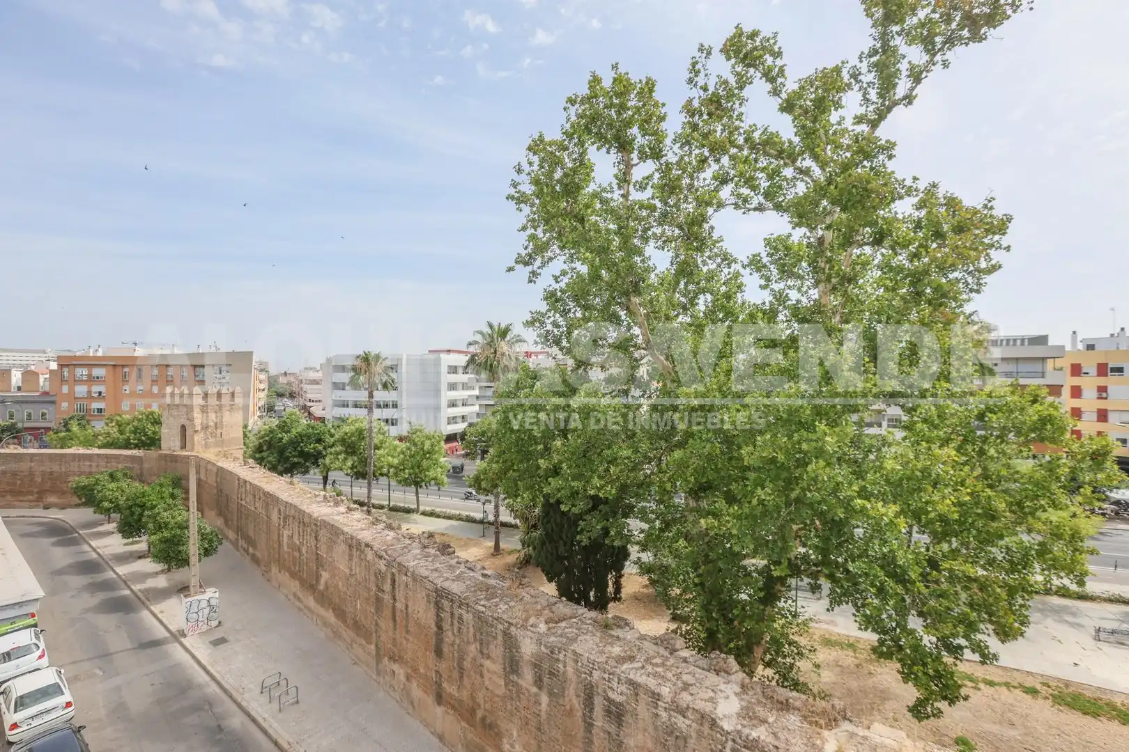 Exterior view of Flat for sale in Sevilla  with Air Conditioner