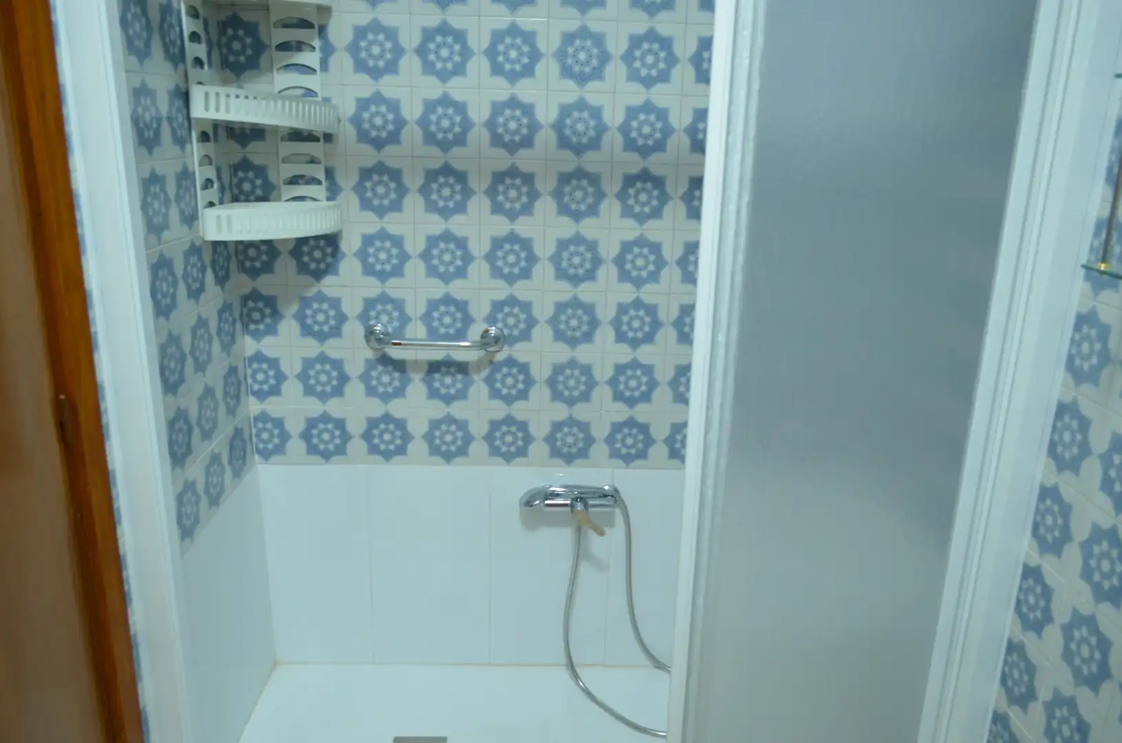 Bany de Pis de lloguer en Plasencia amb Aire condicionat, Calefacció i Terrassa