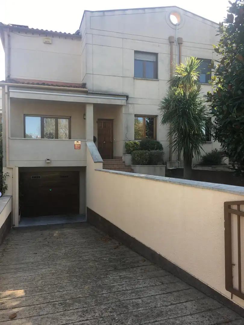 Doppelhaushälfte mit Garten zum Verkauf in Palau, imagen 3