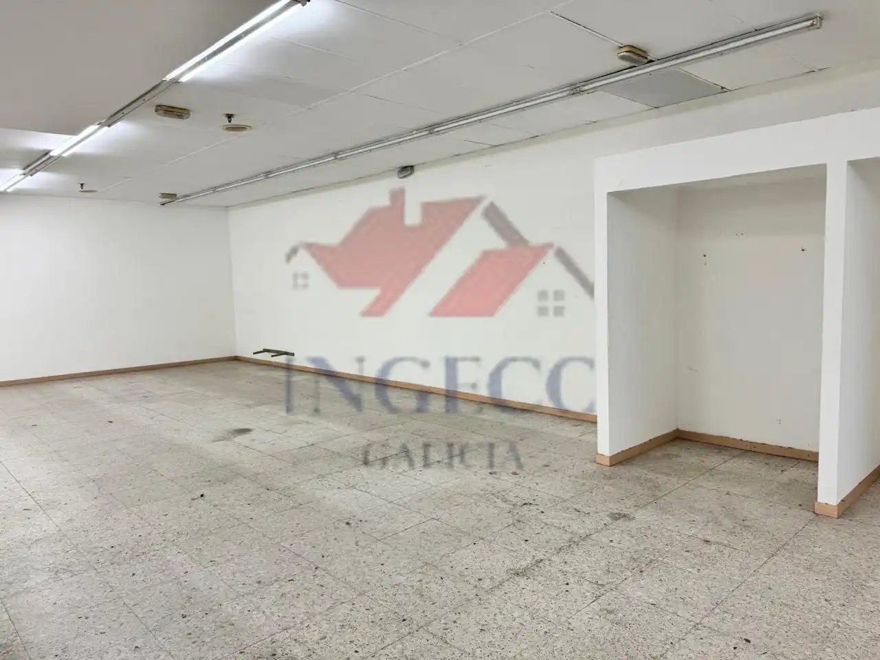 Local comercial en venta en Rúa Novoa Santos, imagen 6