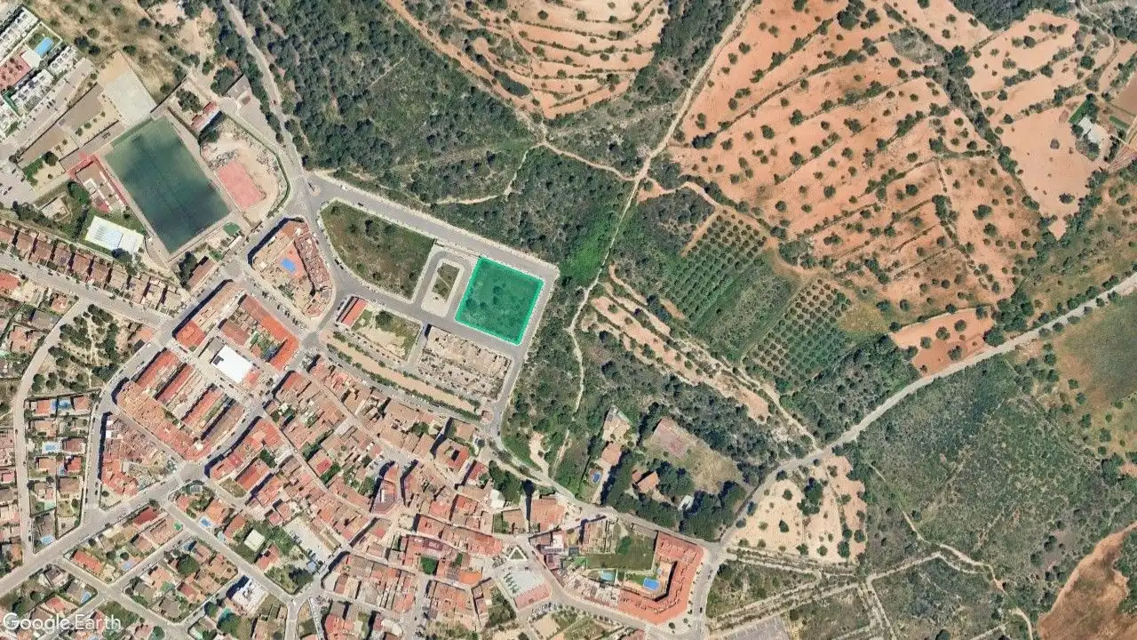 Residential land for sale in Avenida Estatut De L'