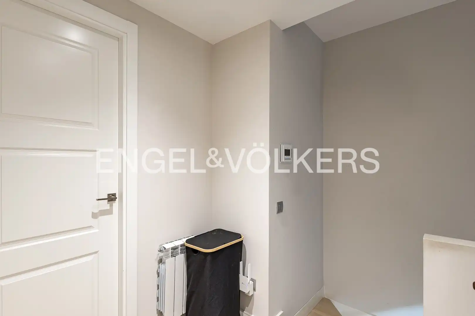Duplexes for sale in Barcelona  with Air Conditioner, Heating and Terrace