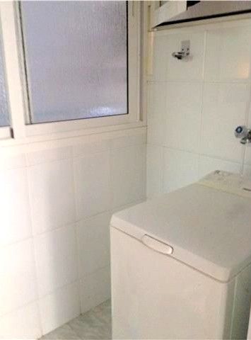Bany de Pis en venda en L'Hospitalet de Llobregat amb Aire condicionat, Calefacció i Forn