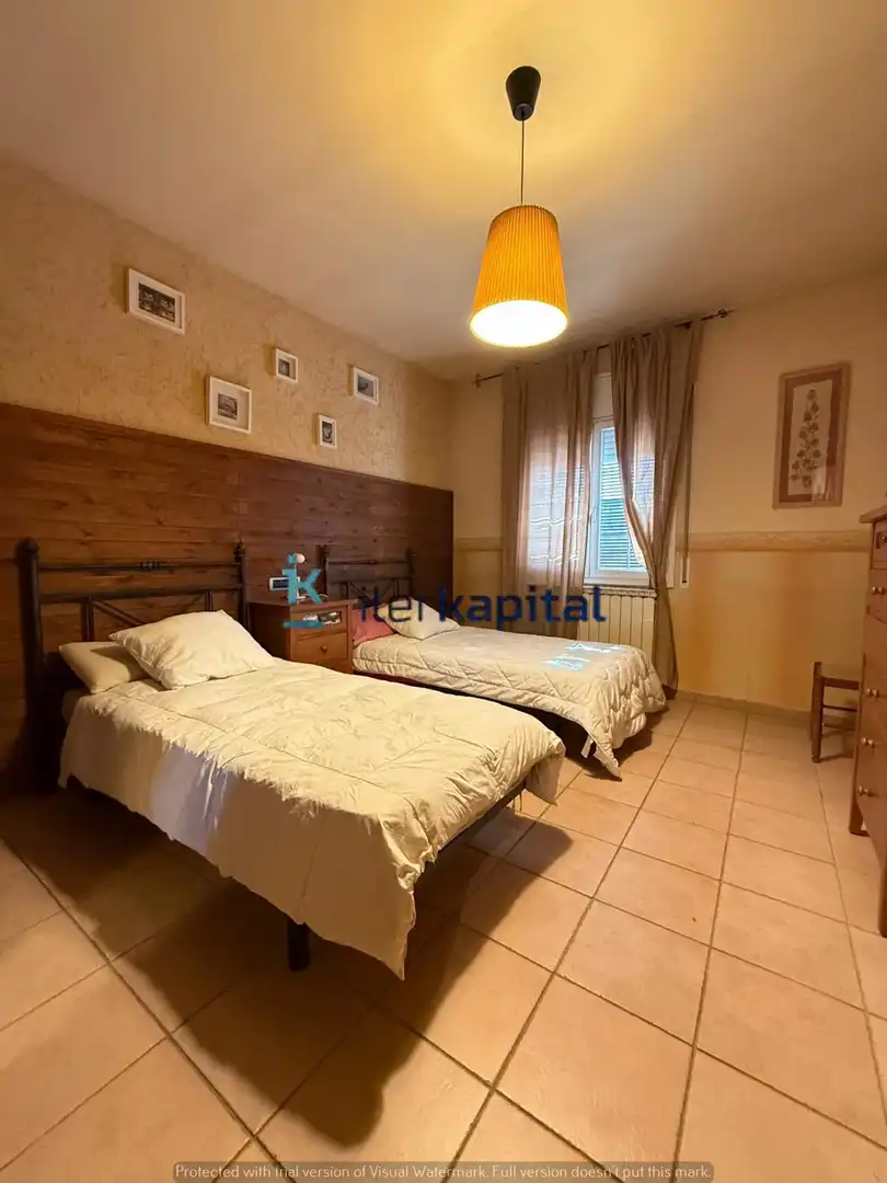 Habitación de Casa adosada en venta en Anglesola con Aire acondicionado, Calefacción y Jardín privado