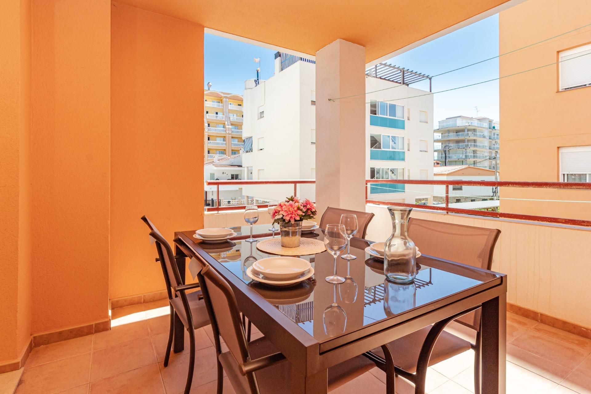Terrassa de Apartament en venda en Peñíscola / Peníscola amb Terrassa, Traster i Piscina comunitària