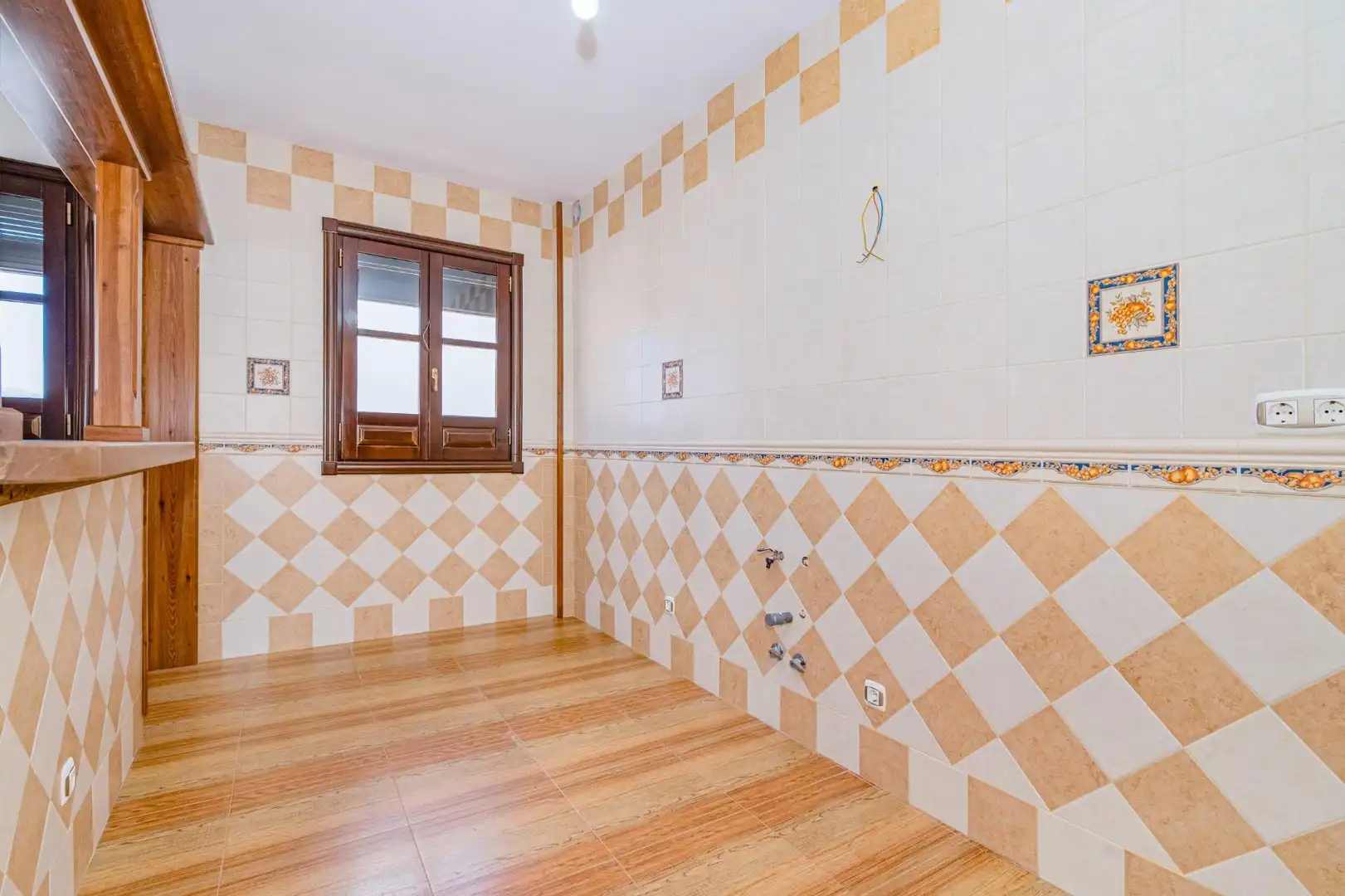 Cocina de Edificio en venta en Íllora