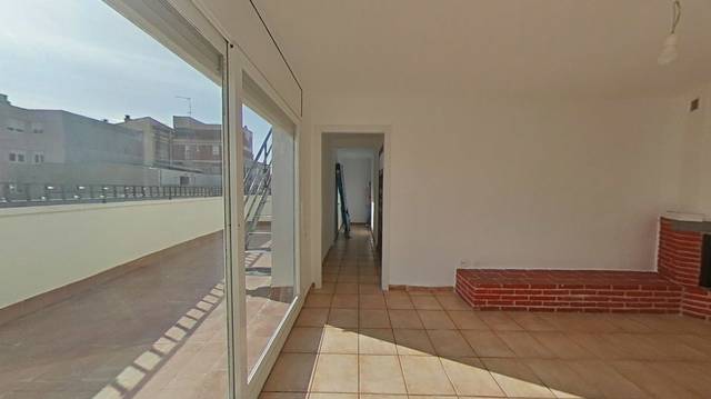Ático en Venta en Cami de Castellar, 99 en Sant Pere Nord