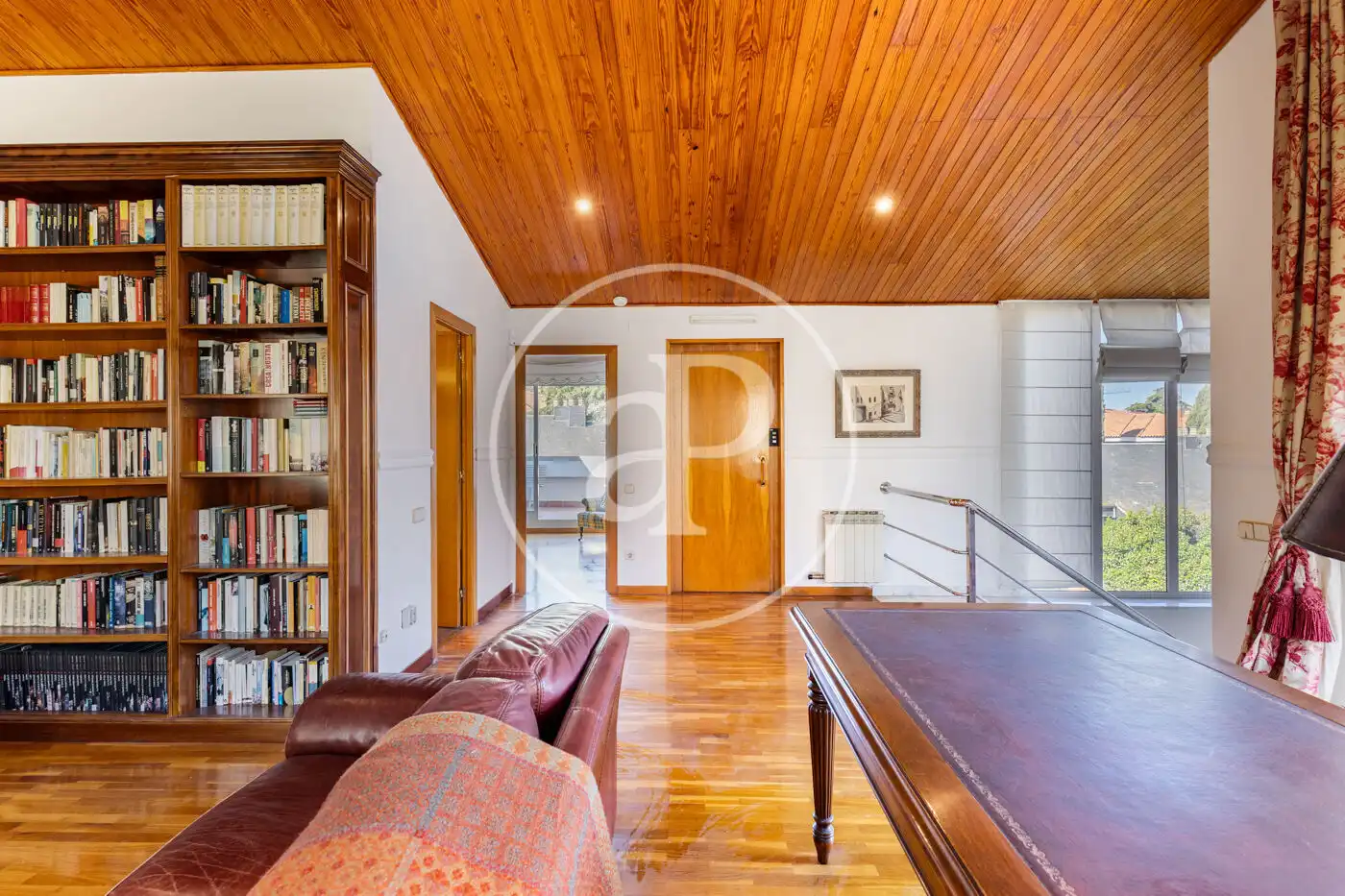 Living room of Detached homes for sale in Sant Cugat del Vallès  with Air Conditioner, Heating and Private garden