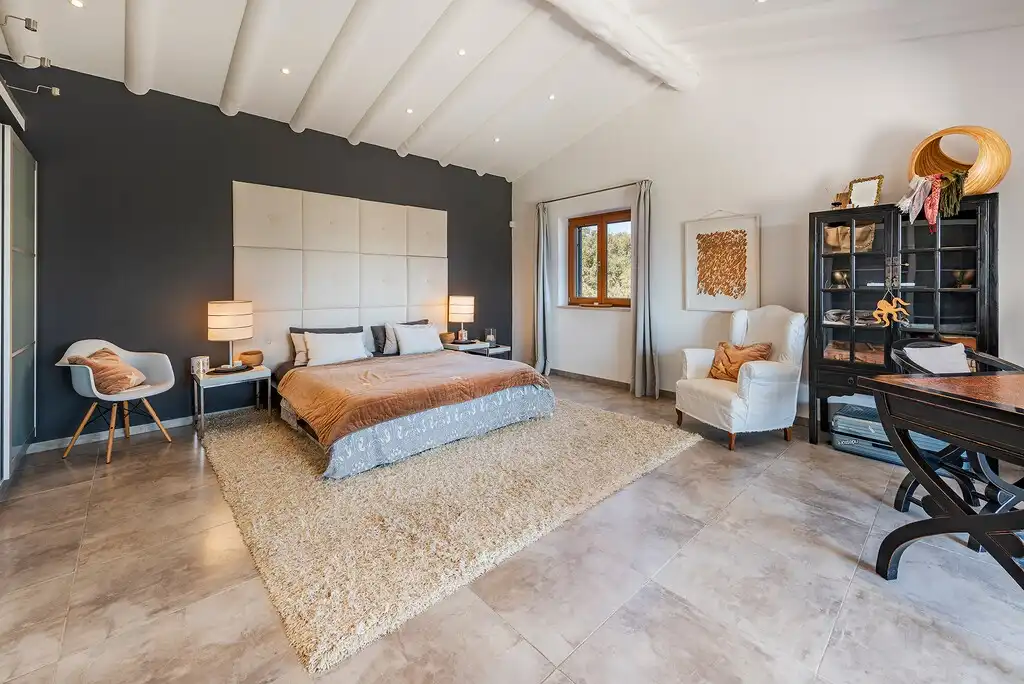 Casa rústica con piscina en venta en Selva, imagen 10
