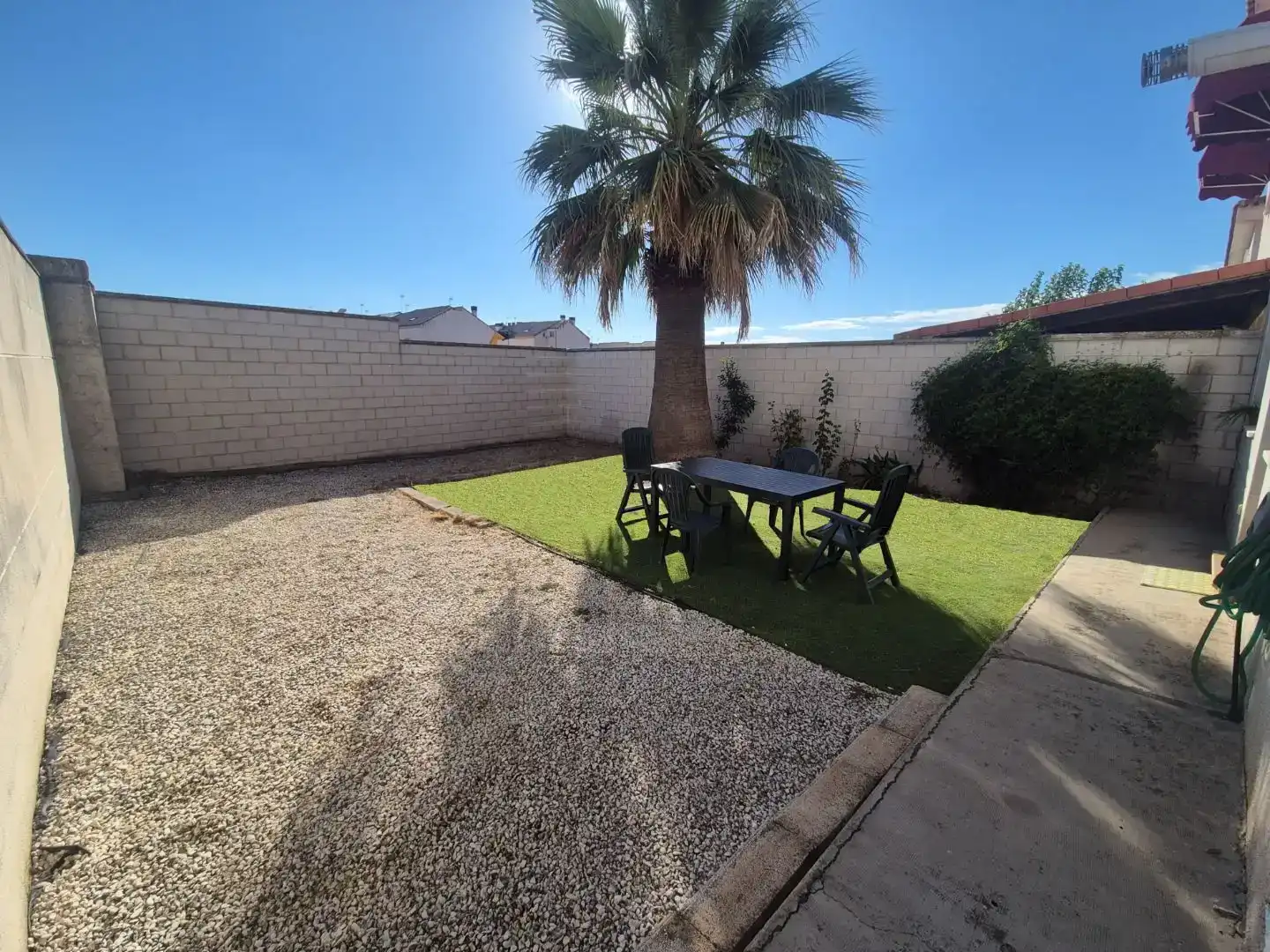 Terrassa de Pis en venda en Poblete amb Aire condicionat, Jardí privat i Parquet
