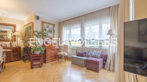 Foto 4 de Piso en venta en Costillares, Madrid Capital