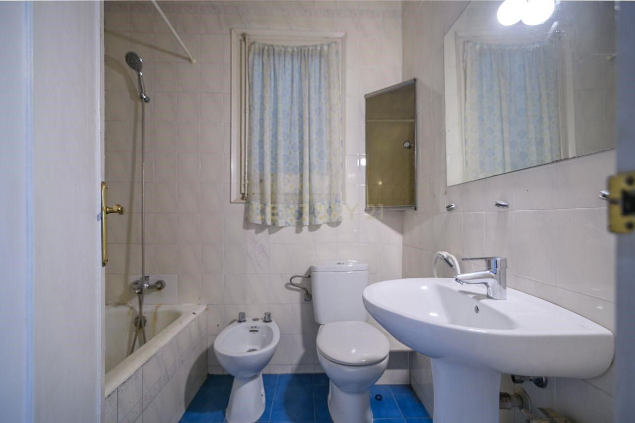 Baño de Piso en venta en  Barcelona Capital