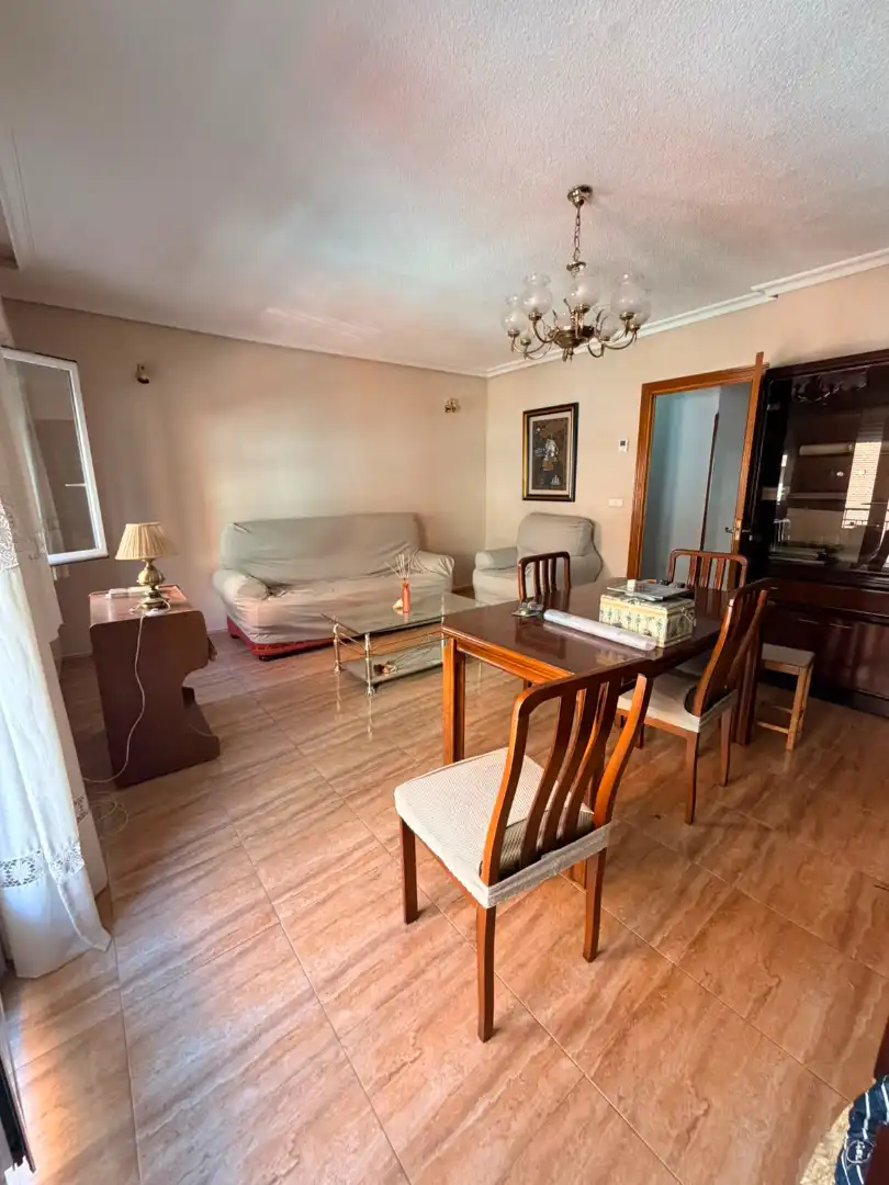 Sala de estar de Piso en venta en Madrid con Calefacción, Terraza y Balcón