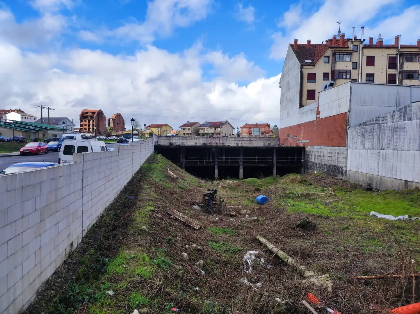 Gebäude zum Verkauf in Negreira