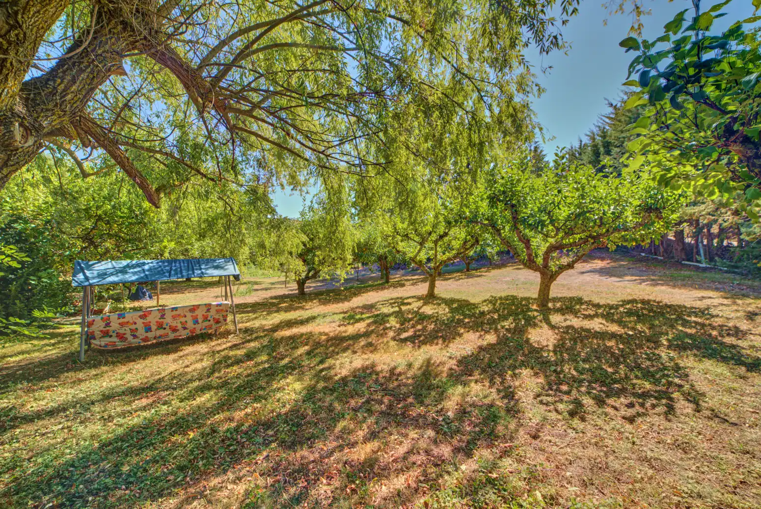 Garden of Land for sale in Salinas de Oro / Jaitz