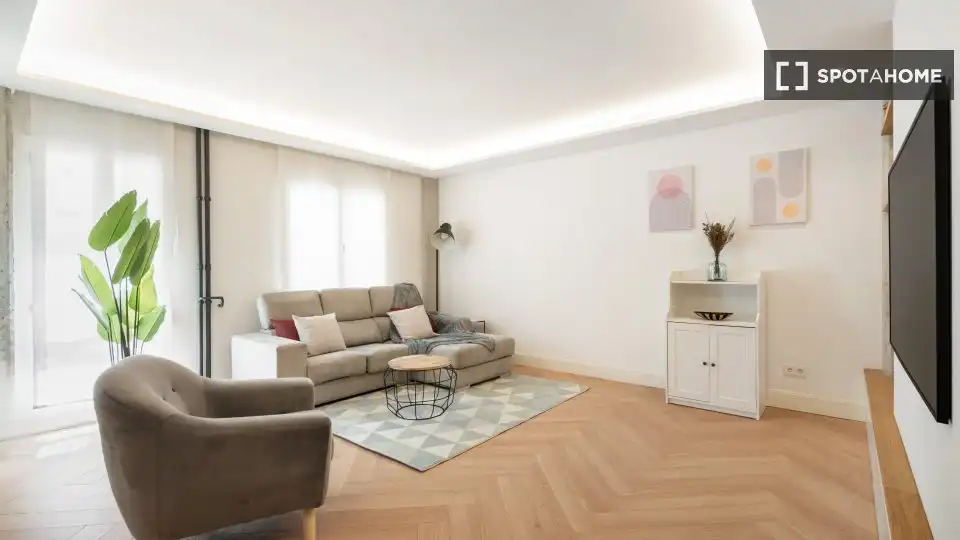 Flat with terrace to rent in Chamartín, imagen 13
