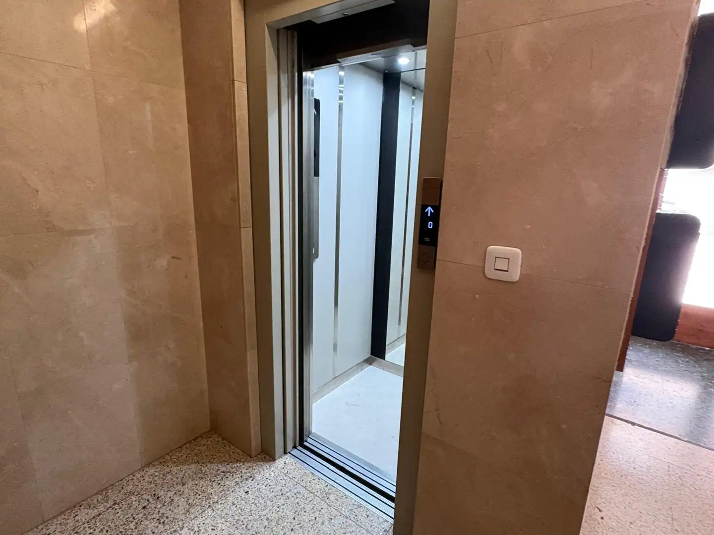 Flat for sale in Solsona  with Furnished and Balcony