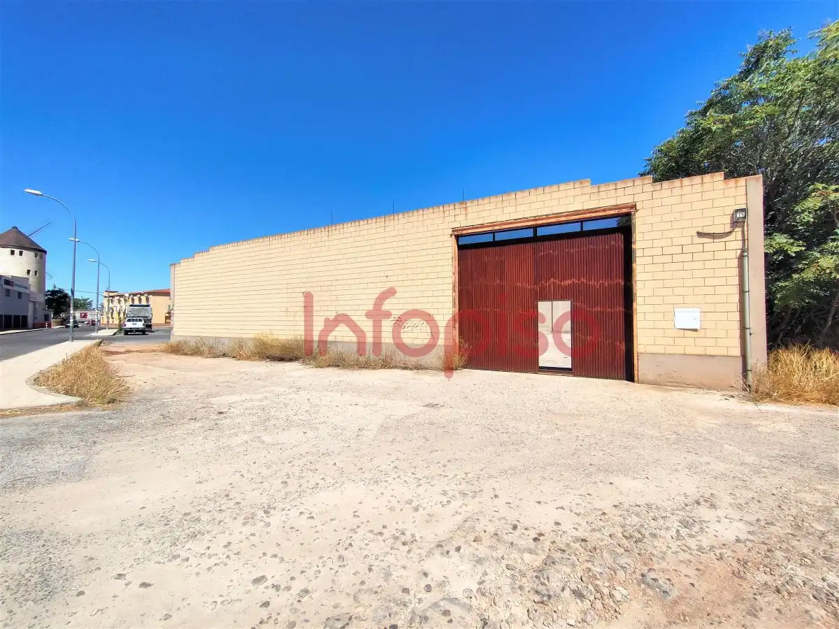 Vista exterior de Terreno industrial de alquiler en Valdepeñas
