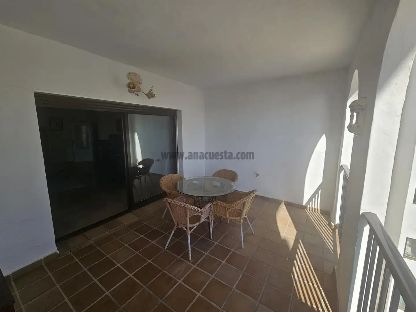Apartamento con piscina en venta en Marina de la Duquesa, imagen 24