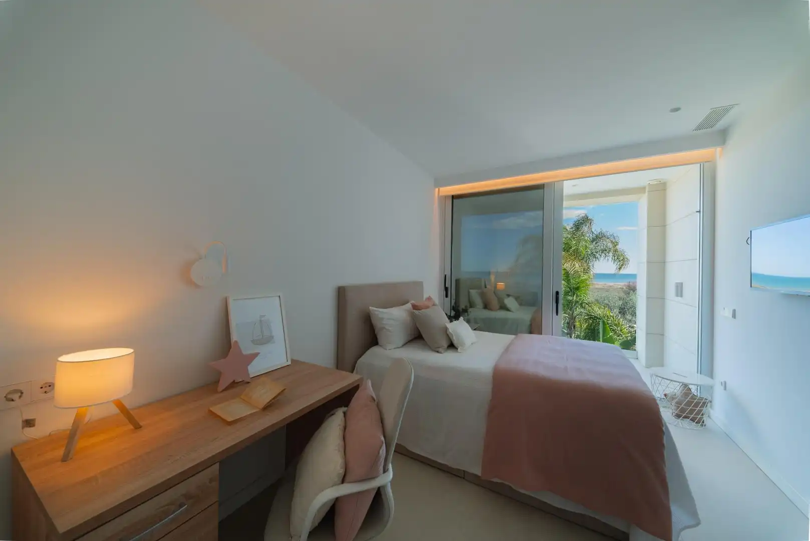Dormitori de Casa o xalet en venda en Sagunto / Sagunt amb Aire condicionat, Calefacció i Jardí privat