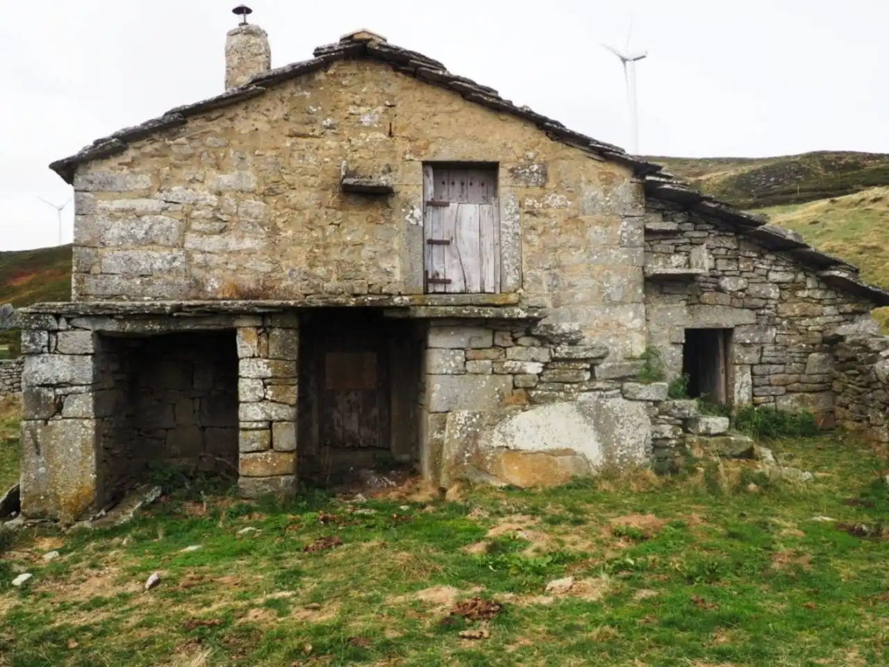 Casa amb terrassa en venda a Lugar Rioseco 105, imagen 3