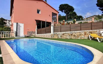 Piscina de Casa o xalet en venda en Lloret de Mar amb Aire condicionat, Calefacció i Jardí privat