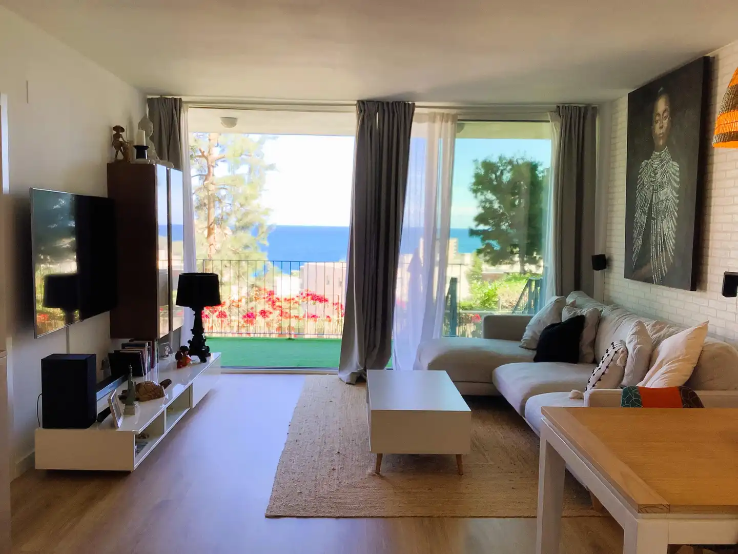 Sala de estar de Piso en venta en Montgat con Aire acondicionado, Calefacción y Jardín privado
