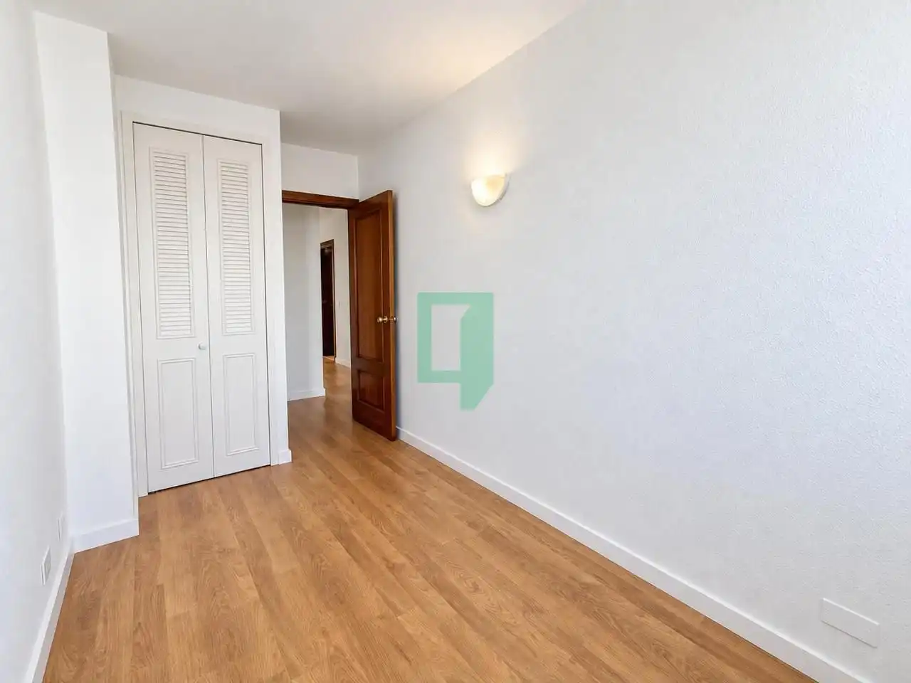 Bedroom of Flat for sale in Badalona  with Balcony