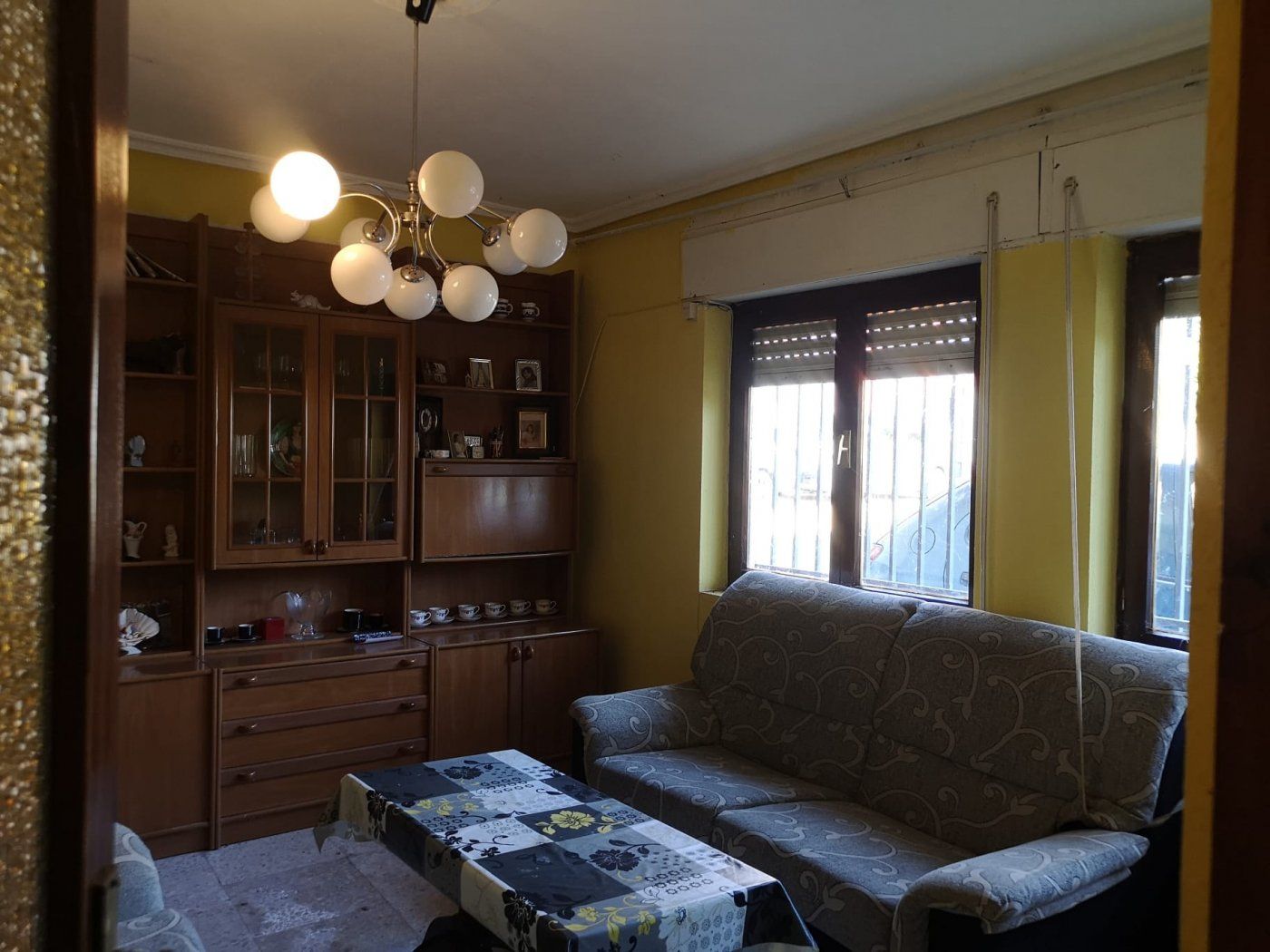 Sala d'estar de Planta baixa en venda en Sequeros amb Calefacció i Traster