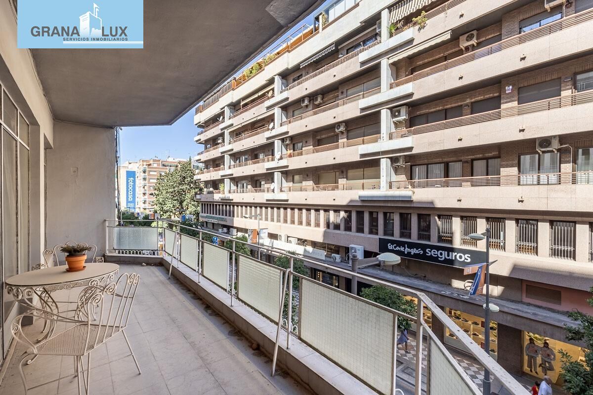 Terrace of Flat for sale in  Granada Capital  with Terrace, Storage room and Balcony