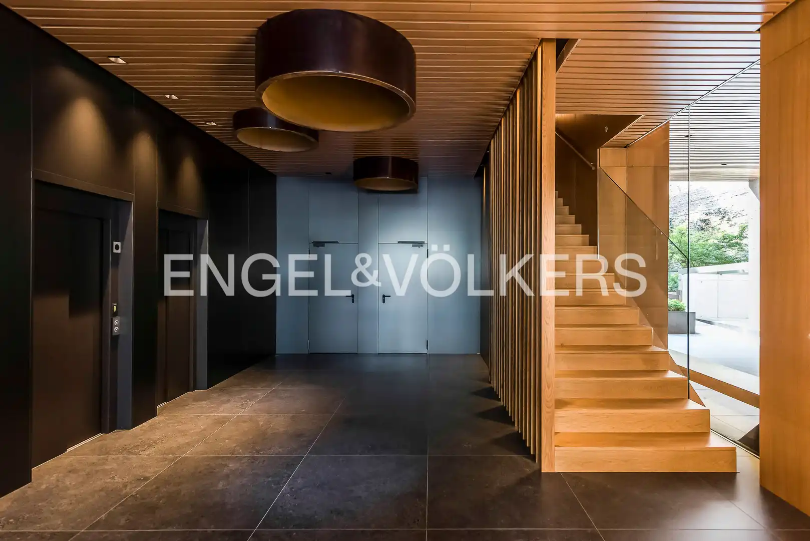 Flat for rent in Madrid  with Air Conditioner, Heating and Storage room