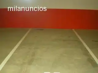 Parking à louer à Avenida Ingeniería 13