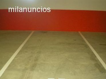 Parking to rent in Avenida Ingeniería 13
