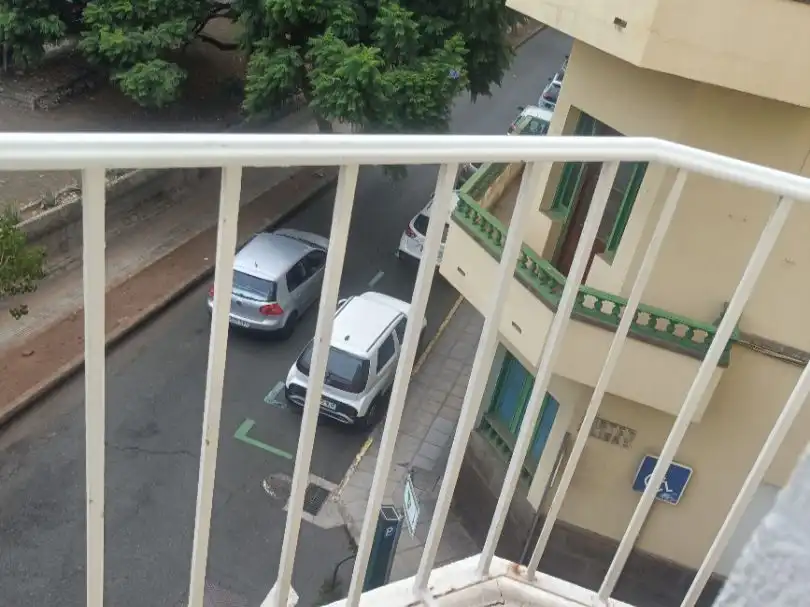 Parkplatz von Wohnung zur Miete in Las Palmas de Gran Canaria mit Möbliert, Waschmaschine und Mikrowelle