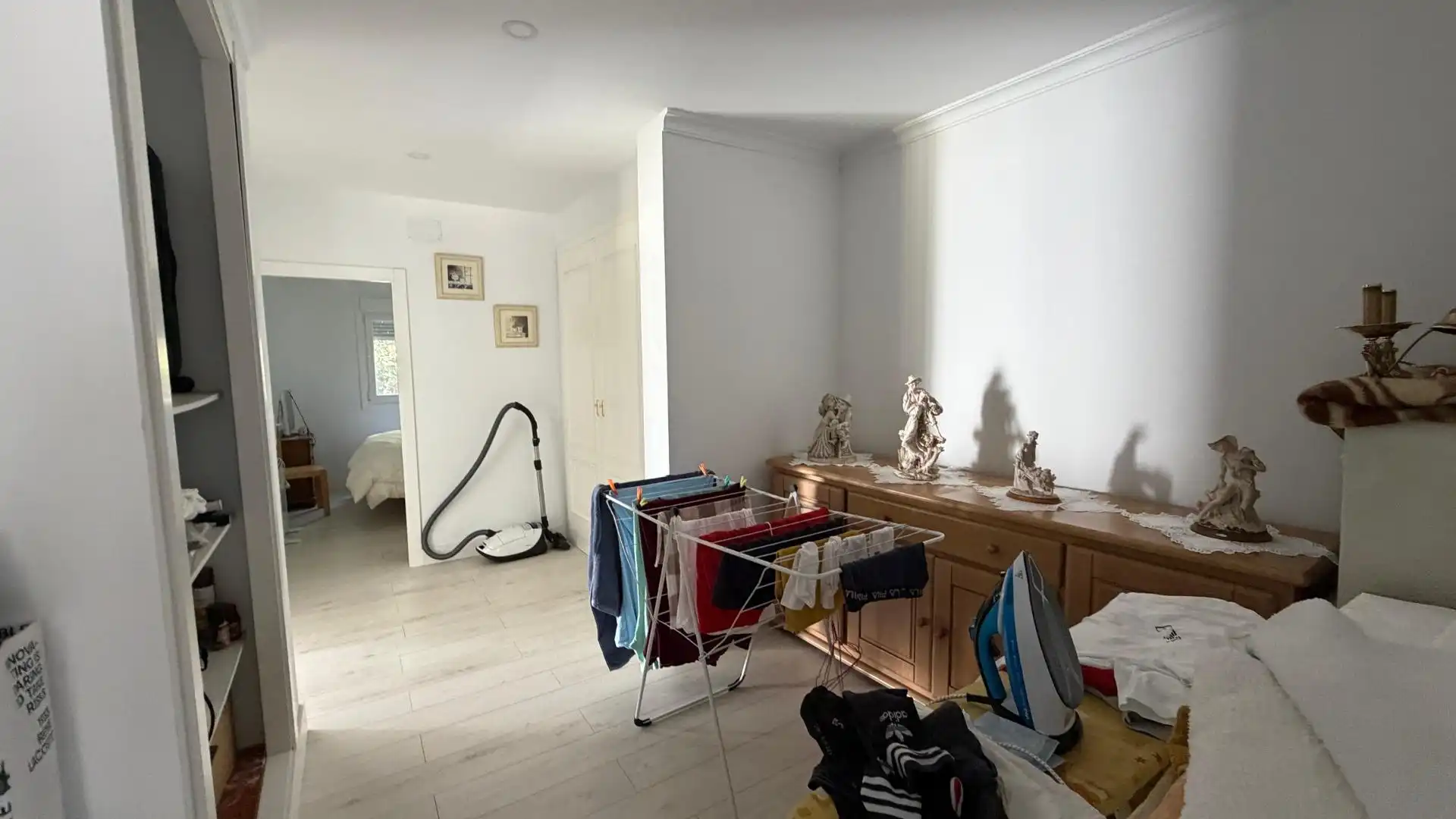 Dormitori de Casa o xalet en venda en Chiclana de la Frontera amb Aire condicionat, Calefacció i Jardí privat
