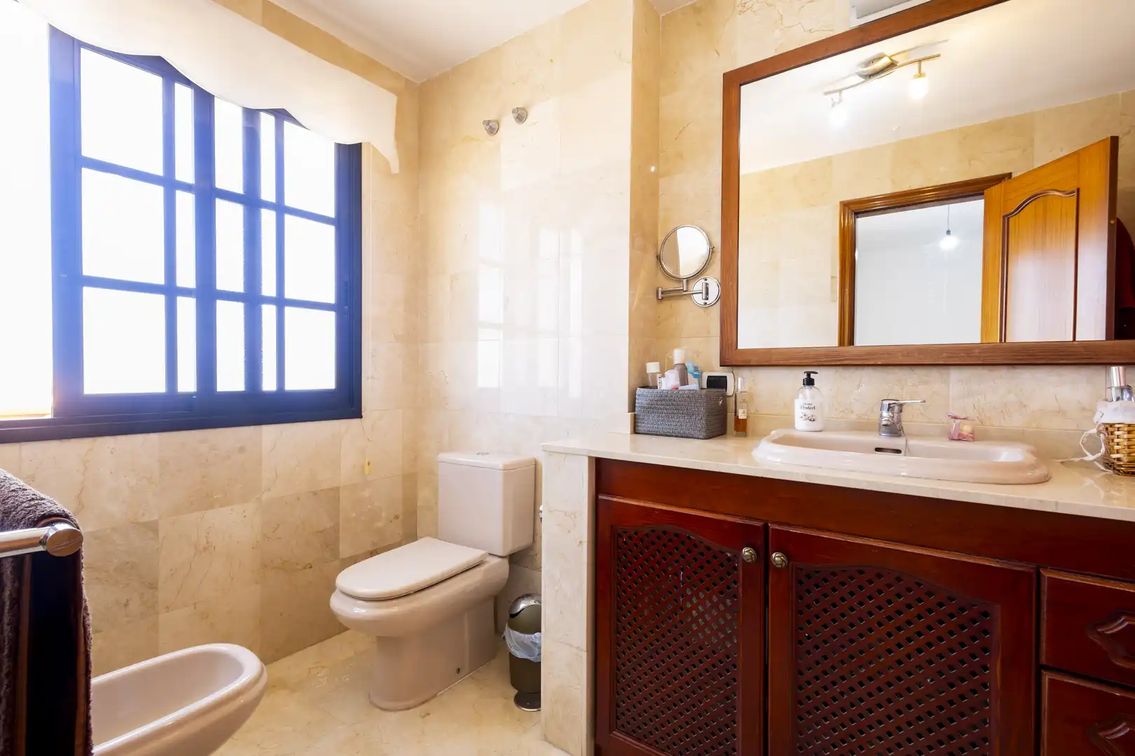 Baño de Casa adosada en venta en Candelaria con Terraza, Trastero y Balcón