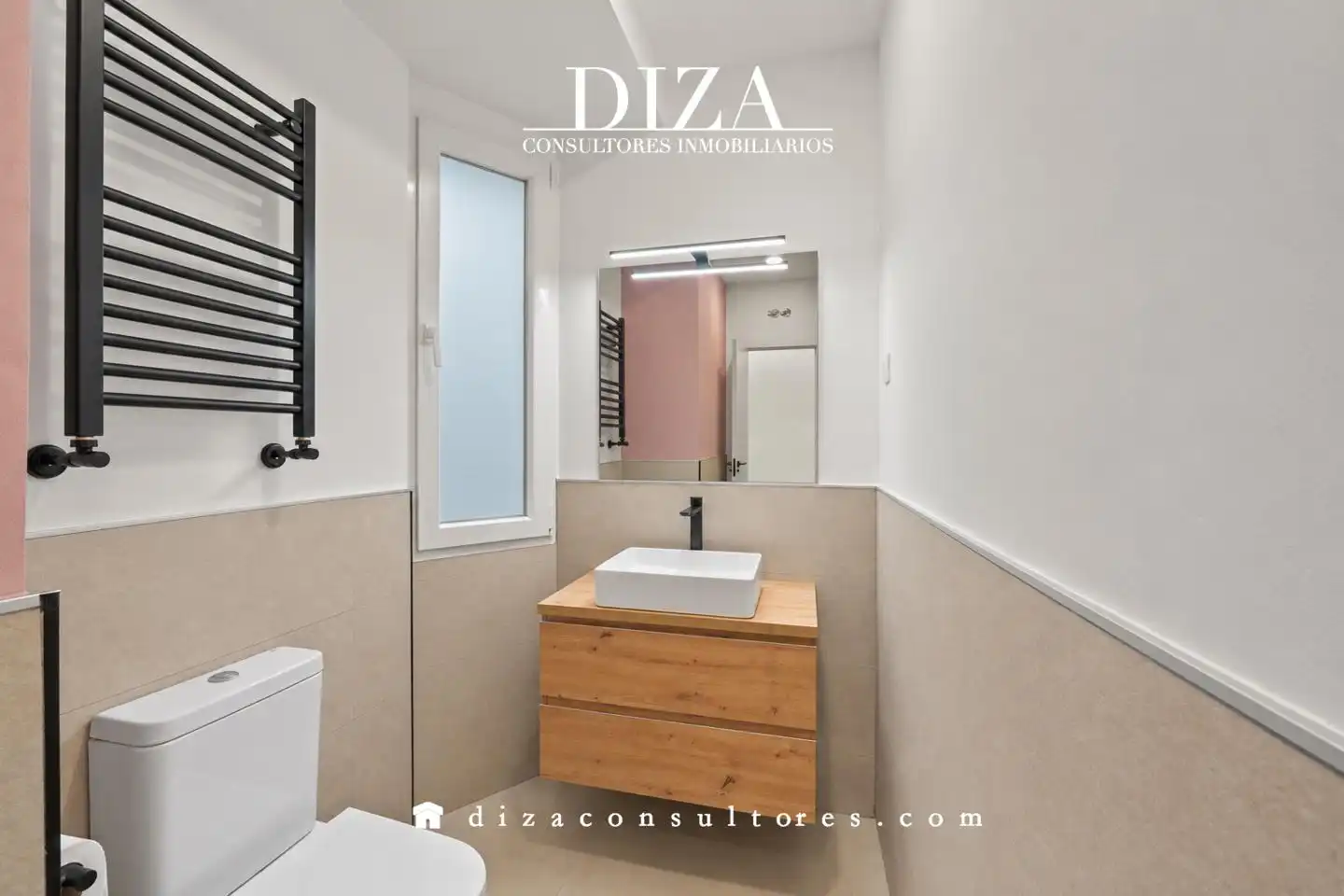 Baño de Piso de alquiler en Madrid con Aire acondicionado, Calefacción y Amueblado