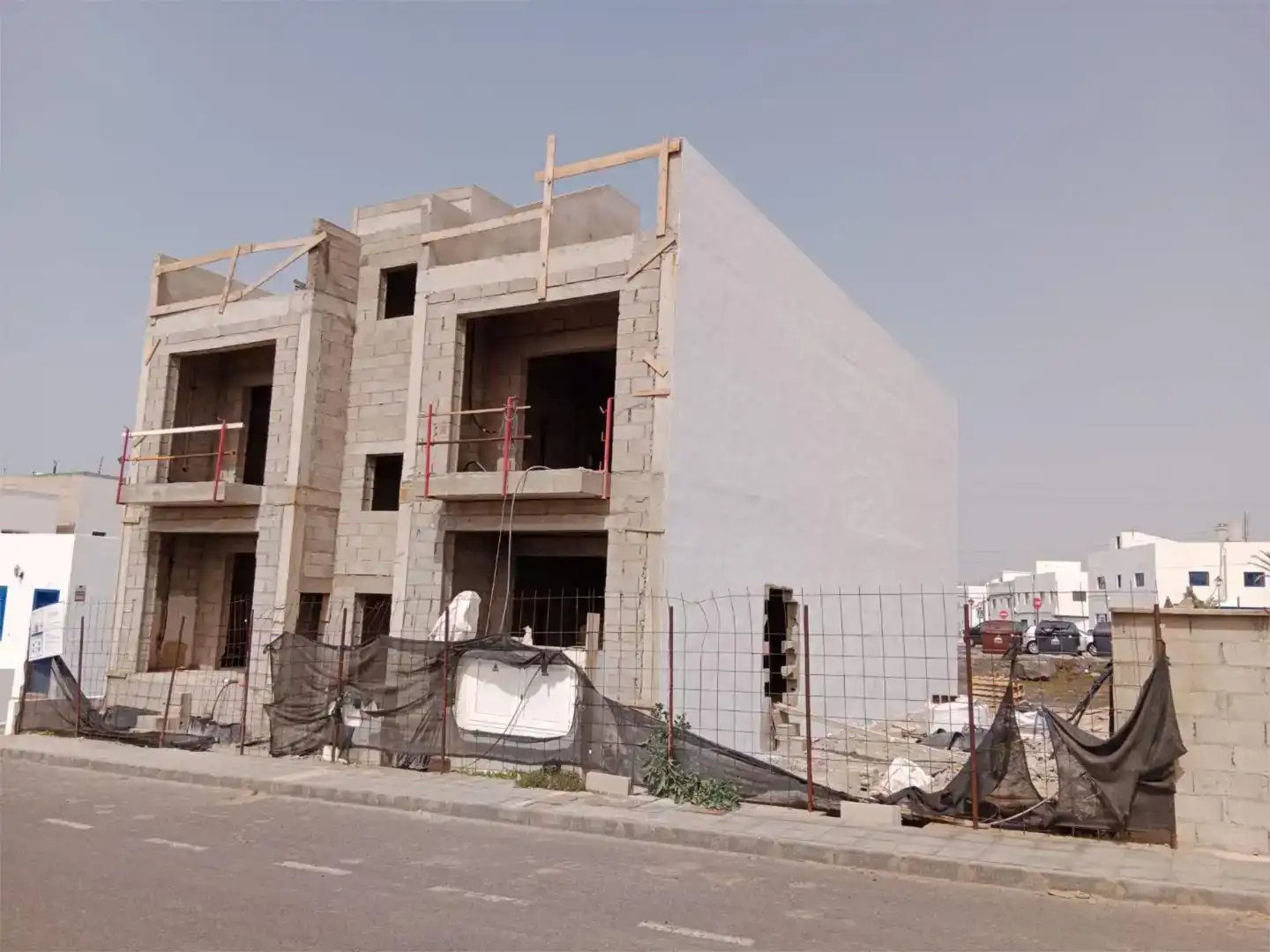 Vista exterior de Pis en venda en Tinajo amb Aire condicionat, Jardí privat i Traster
