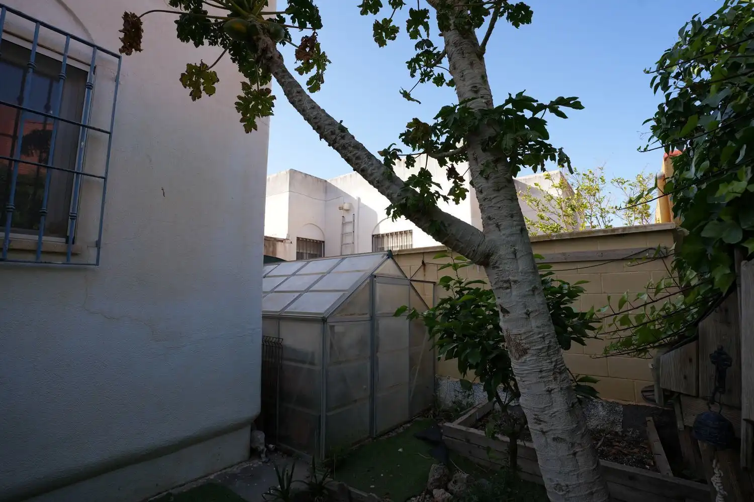 Exterior view of Houses for sale in Almería  with Air Conditioner, Private garden and Terrace