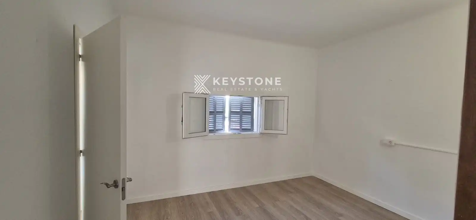 Habitación de Piso para compartir en Llucmajor con Aire acondicionado y Amueblado