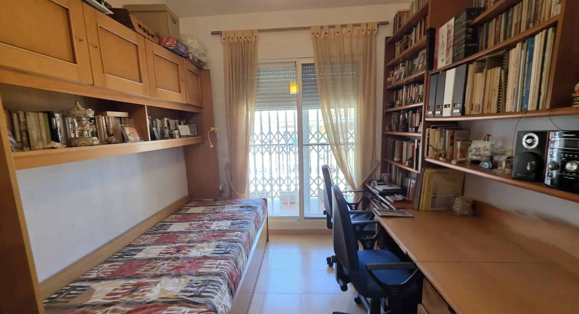 Reihenhaus mit Terrasse zum Verkauf in Carrer Serra, imagen 25