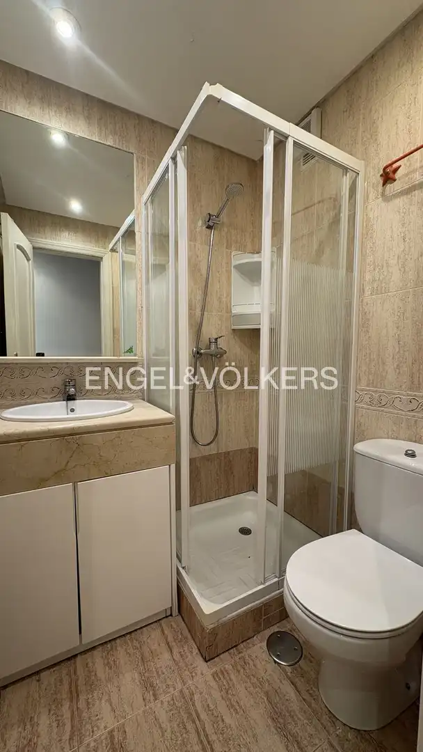 Flat with terrace to rent in Zona Carretera del Plantío, imagen 42