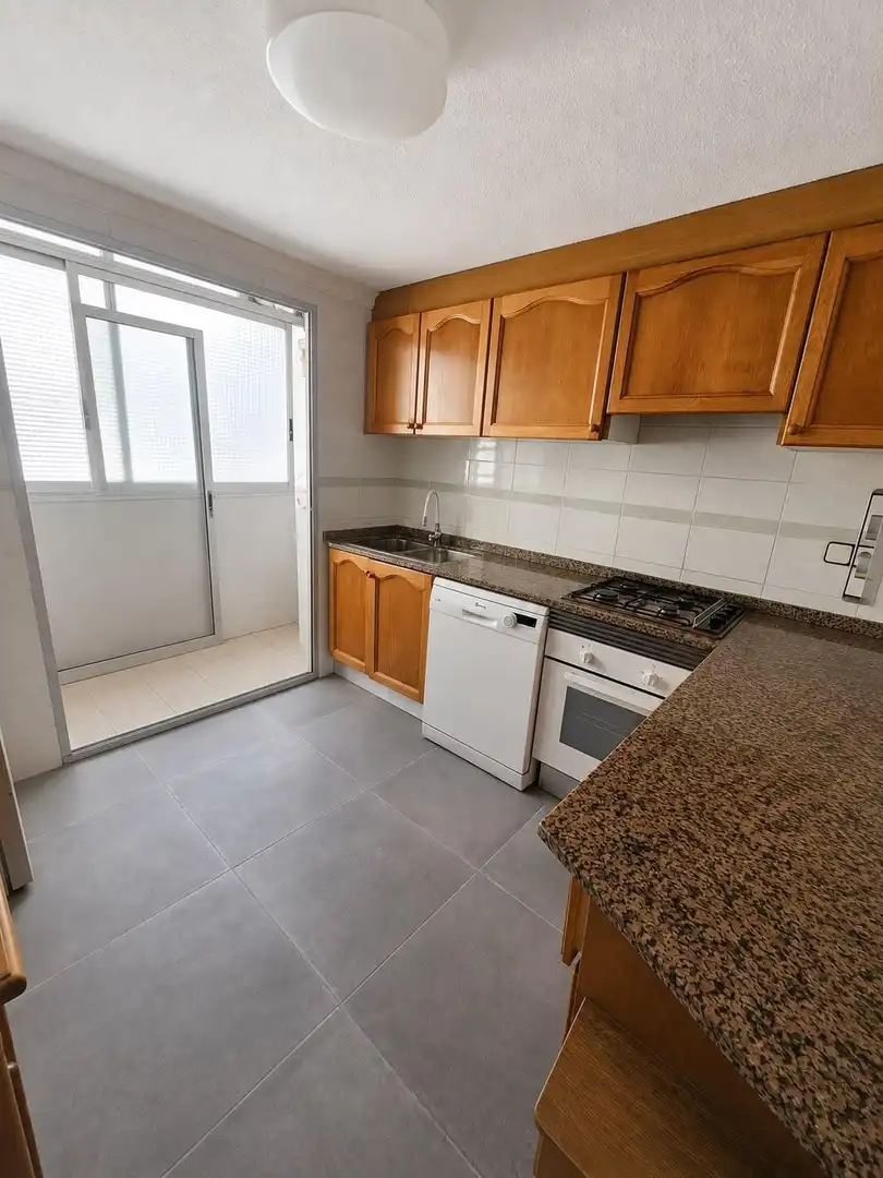 Wohnung zur Miete in Plaza Plaza Xúquer, 16, La Bega Baixa - Plaza Xúquer