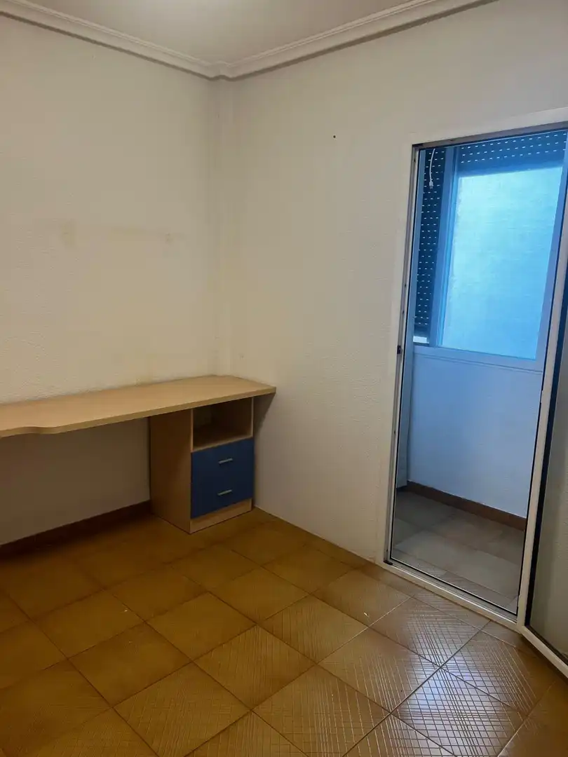 Piso de alquiler en Sector V