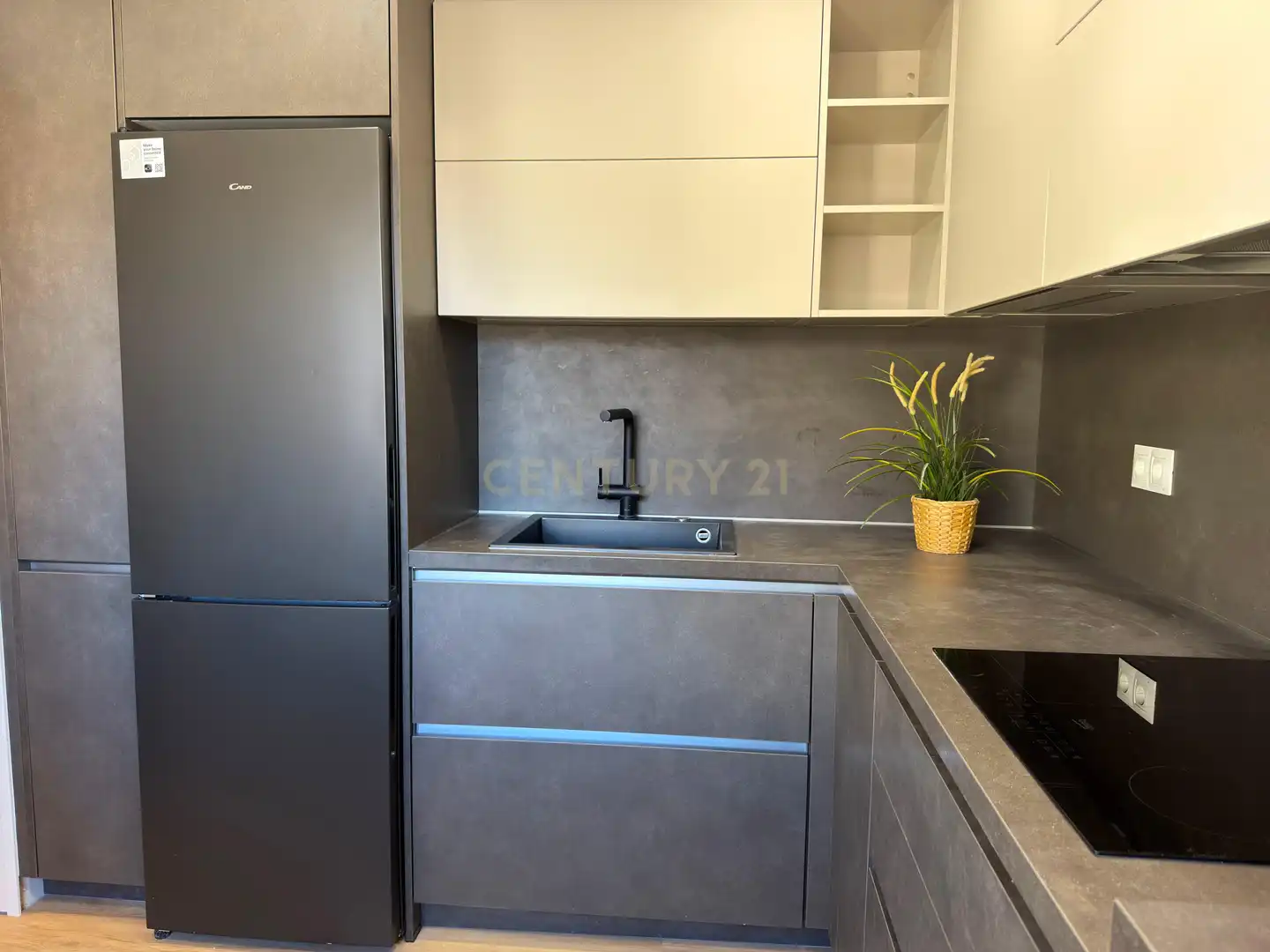 Kitchen of Flat for rent in Mijas  with Air Conditioner, Storage room and Alarm