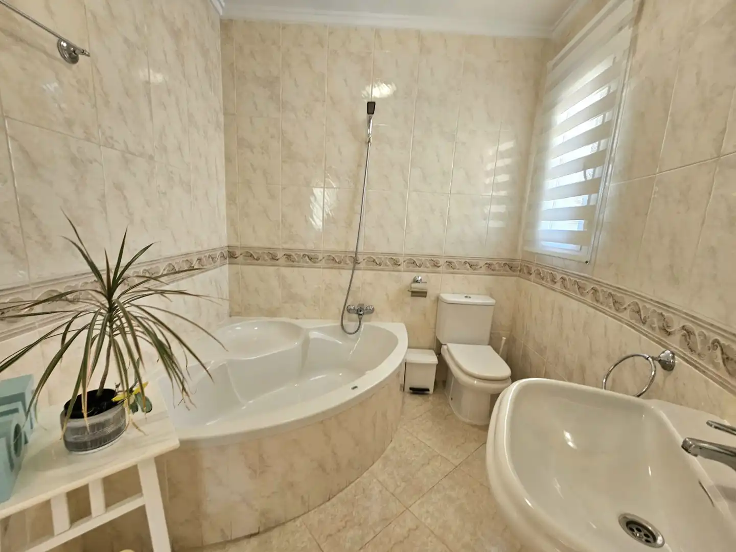 Baño de Casa o chalet en venta en Rojales con Aire acondicionado, Jardín privado y Terraza