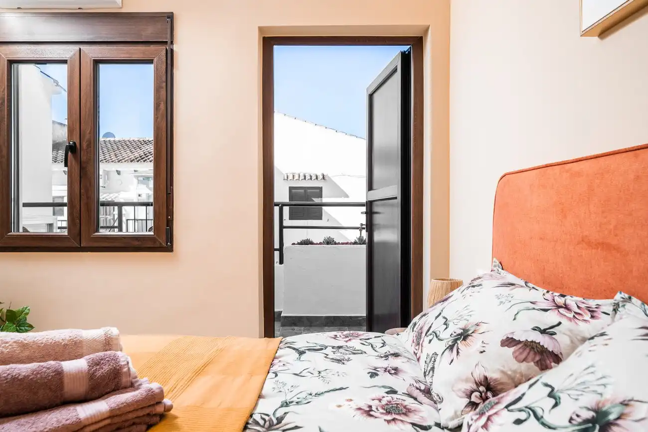 Habitación de Apartamento en venta en Torrevieja con Aire acondicionado, Piscina y Amueblado