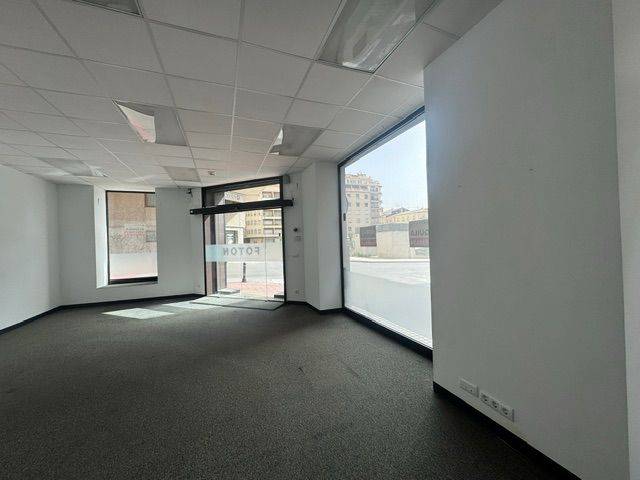 Local comercial en Alquiler en Eixample