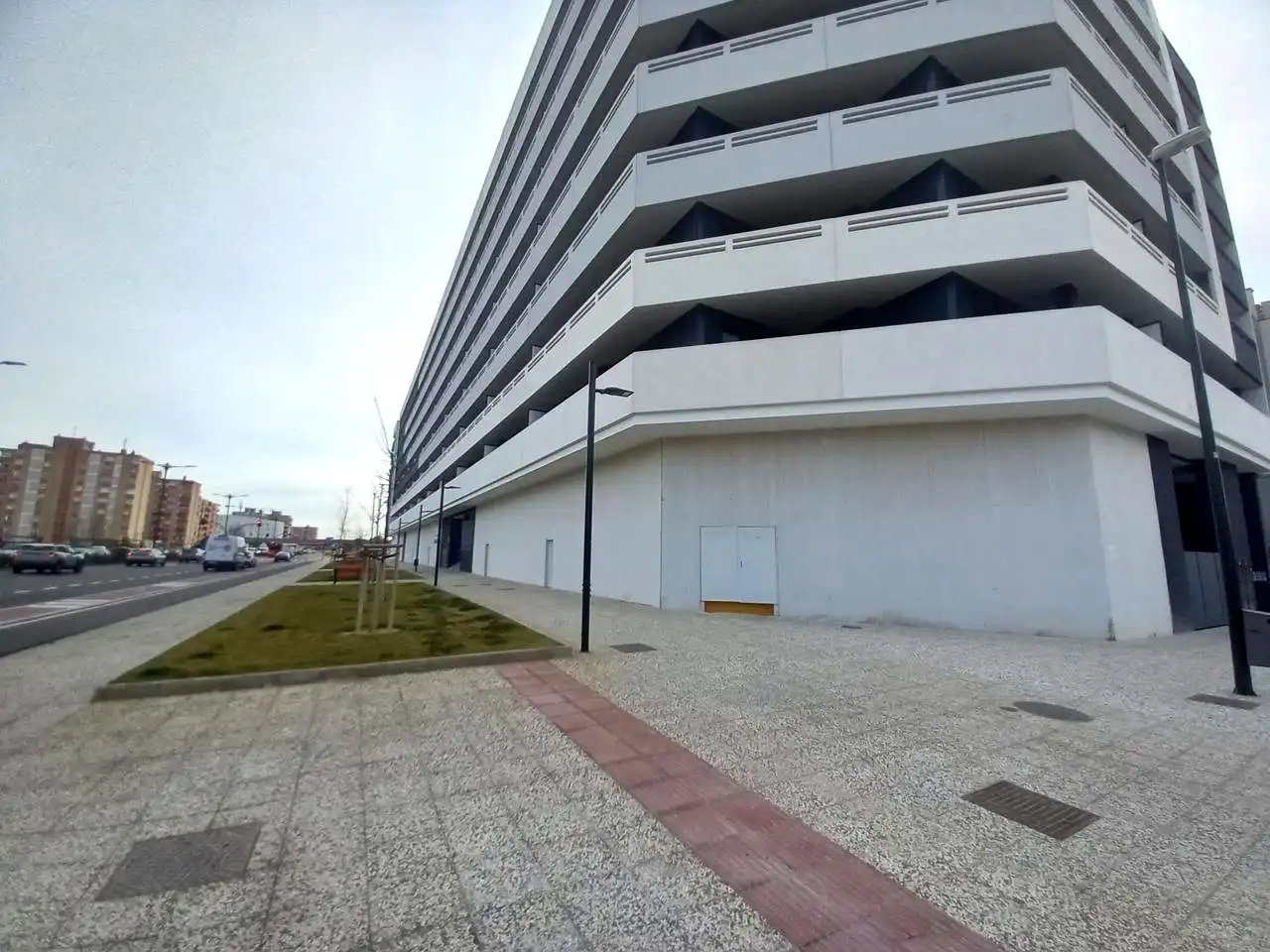 Parking de Local de alquiler en El Rabal