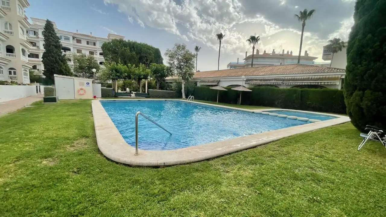Schwimmbecken von Wohnung zum Verkauf in L'Alfàs del Pi